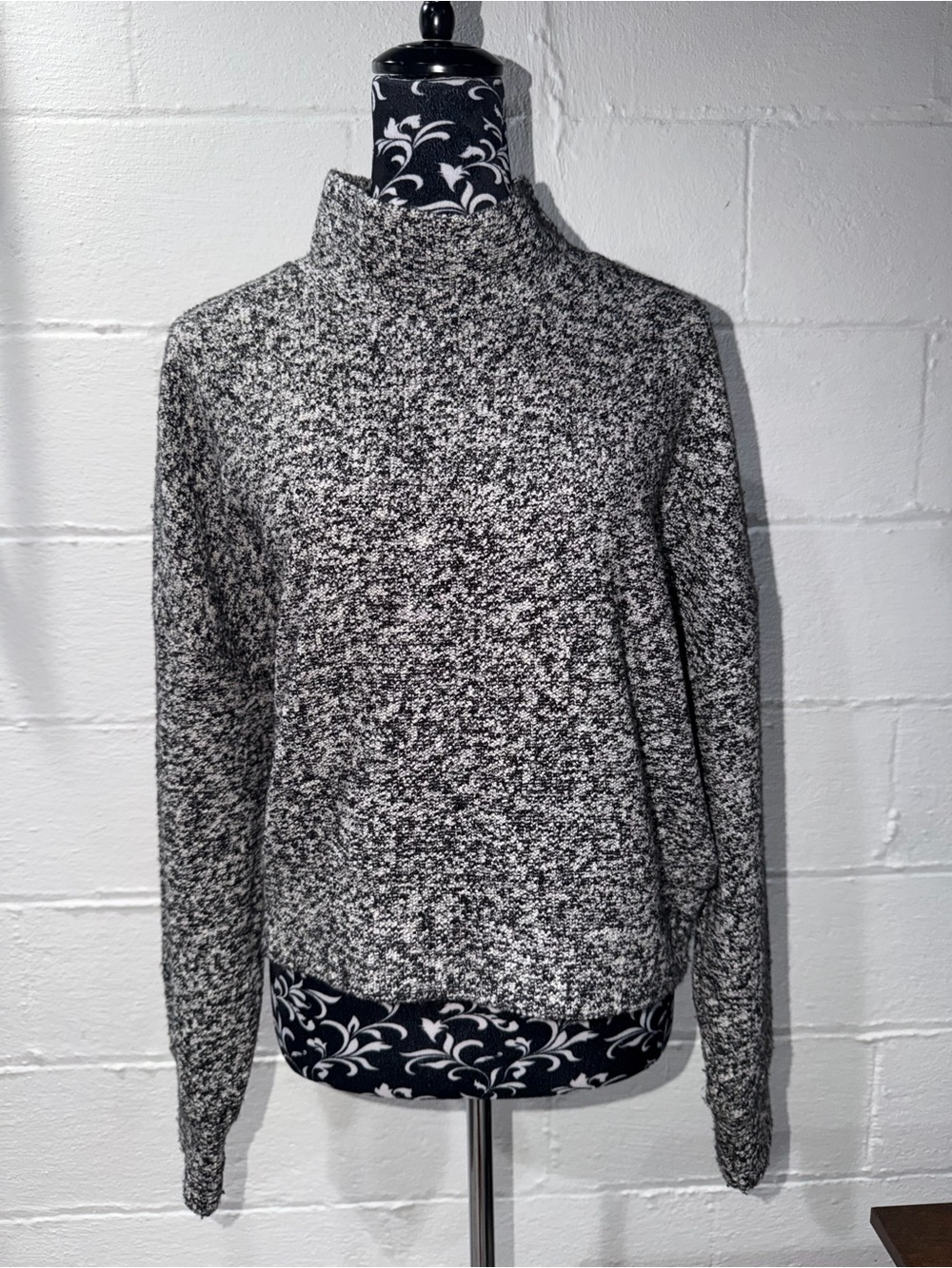 OFFLINE by Aerie Black White Marled Mock Neck Oversized Knit Sweater Medium